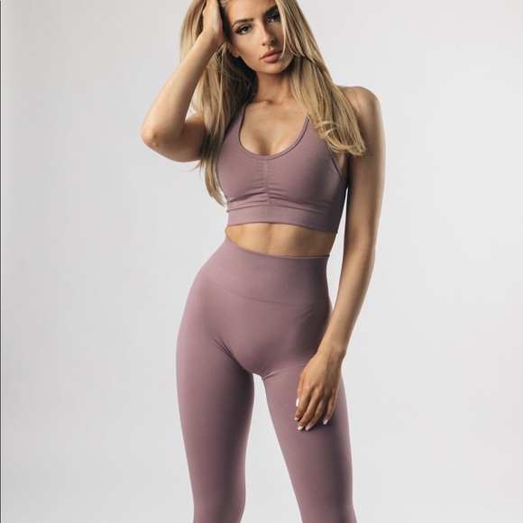 Alphalete amplify sports bra purple dove - Picture 7 of 16